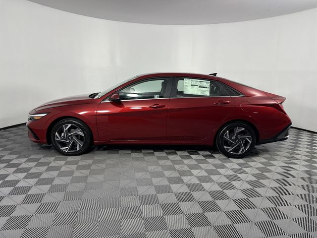 New 2025 Hyundai Elantra Hybrid For Sale in Indianapolis, IN