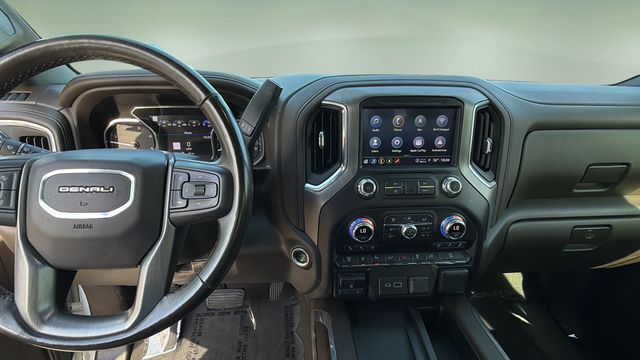 Used 2022 White GMC Denali image 12