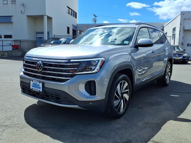 2026 Volkswagen Atlas - Image 2