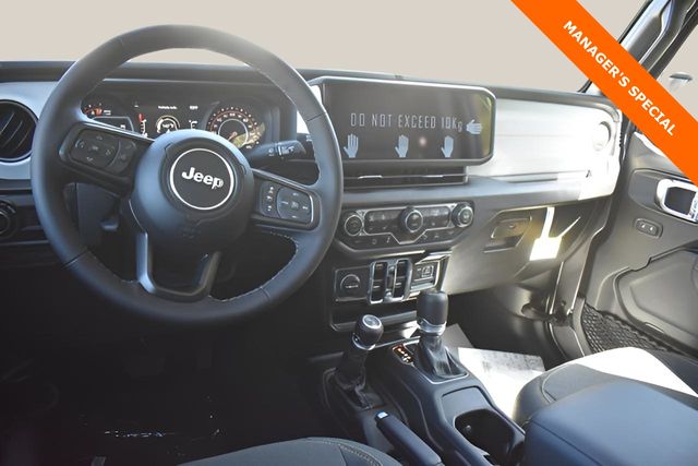 New Car 2025 Jeep Gladiator  Sport S For Sale Under $60,000 In Austin, Texas