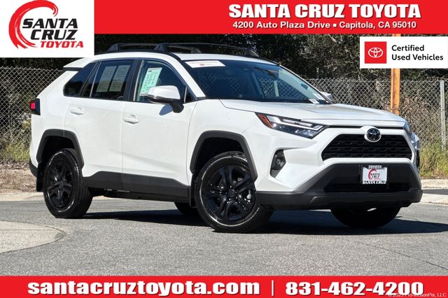 2025 Toyota RAV4 XLE Premium FWD
