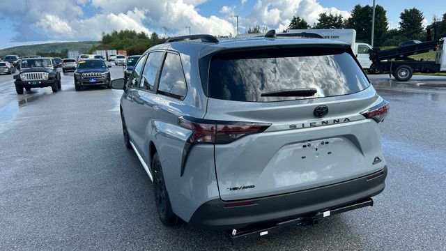 New 2026 Toyota Sienna Van