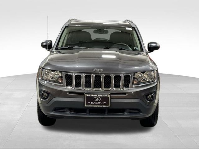 2016 Jeep Compass Sport 8