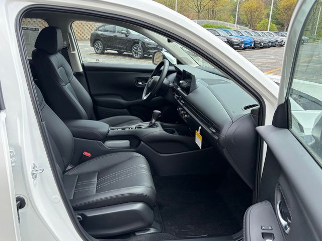 new 2026 Honda HR-V car, priced at $32,400