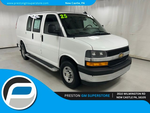 2025 Chevrolet Express Cargo 2500 RWD