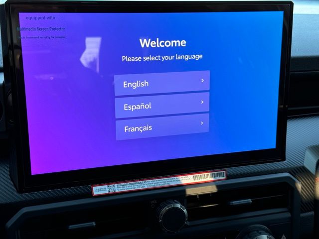 2025 Toyota Tacoma TRD Pro - Photo 19