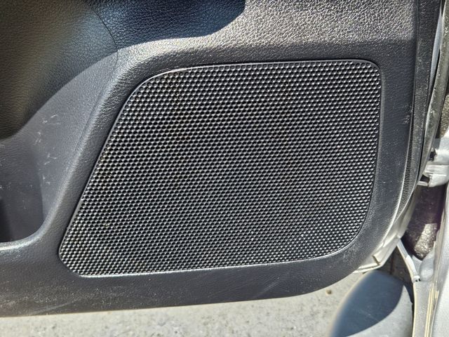 Certified Used 2019 Silver Toyota SR image 12