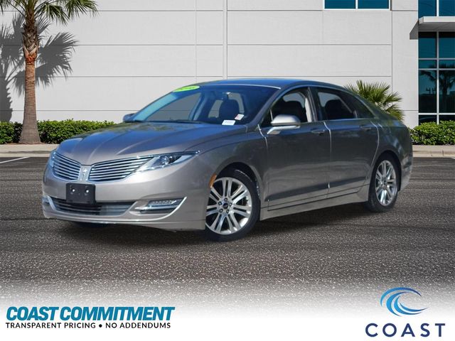 Luxe Metallic 2016 Lincoln MKZ Sedan All-Wheel Drive 6-Speed Automatic