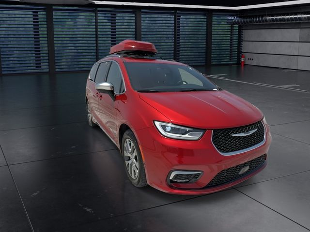 Used 2025 Chrysler Pacifica Hybrid Van