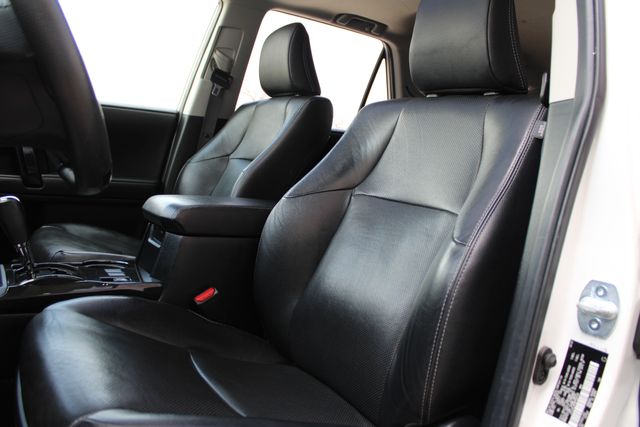 Used 2021  Toyota Nightshade image 20