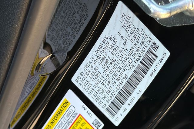 2025 Honda Civic LX - Photo 33