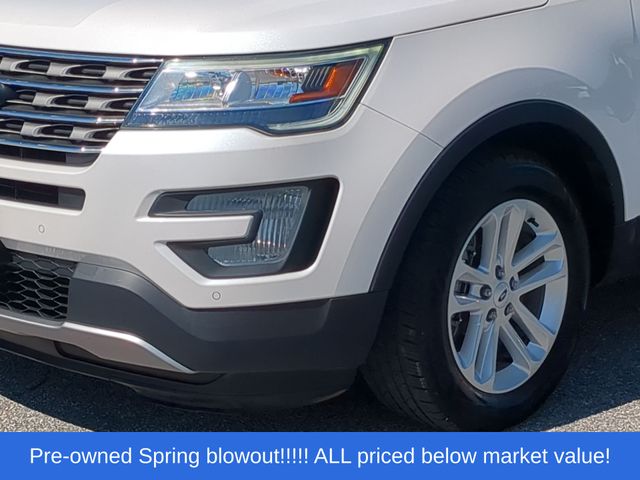 Used 2017 White Ford XLT image 17