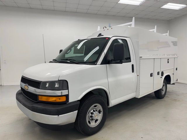 new 2025 Chevrolet Express 3500 car, priced at $63,124