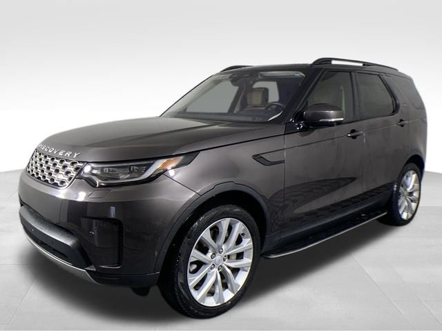 2022 Land Rover Discovery S 3