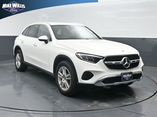 2025 Mercedes-Benz GLC 300 4MATIC