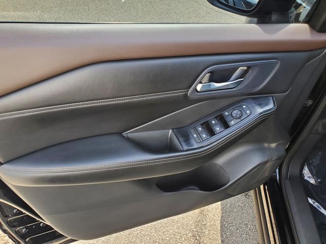 Used 2023 Nissan Rogue SUV