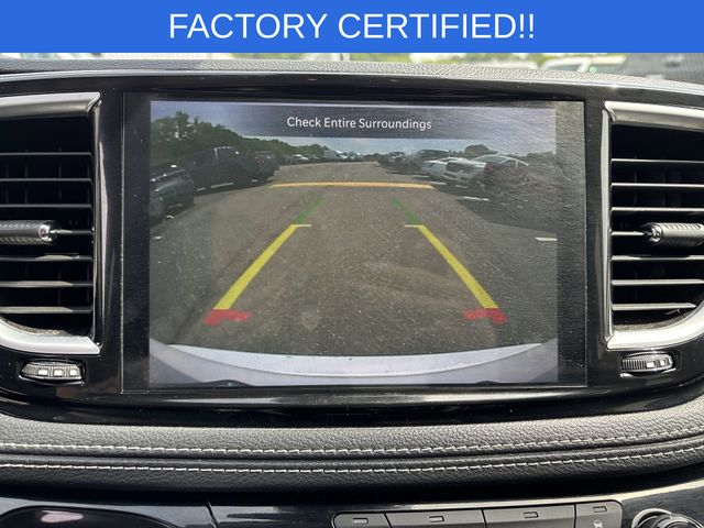 Used 2024 White Chrysler Limited image 25