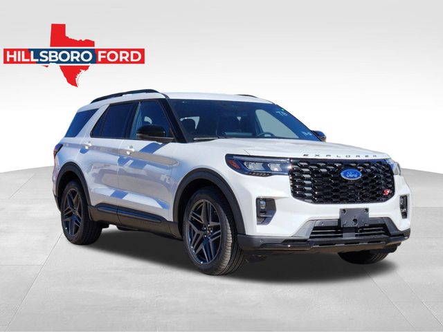 2025 Ford Explorer ST 2