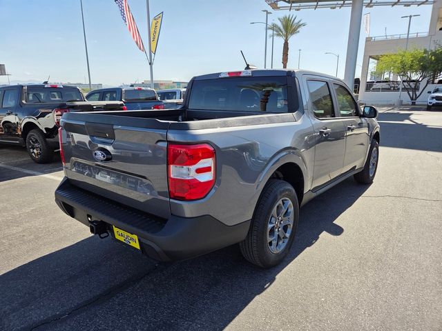 New 2026 Ford Maverick XLT 4D Crew Cab