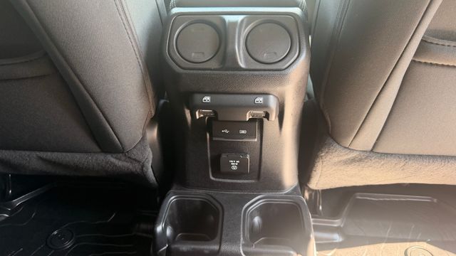 Used 2020 Jeep Wrangler SUV