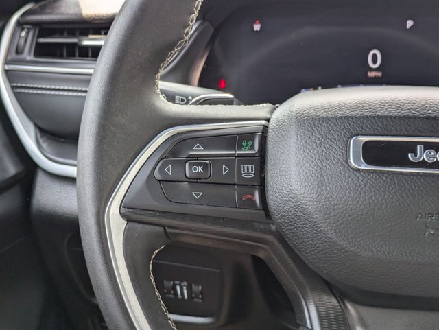 2024 Jeep Grand Cherokee L Laredo 4x4