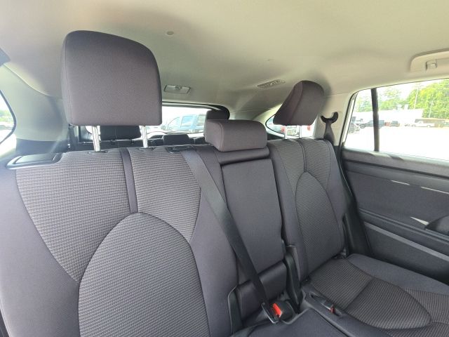 Photo of 2022 Toyota Highlander L in Dallas, GA - 14,  2022 Toyota Highlander L:B01818