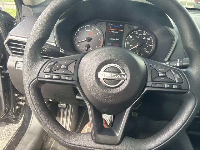 Used 2025 Nissan Altima Sedan