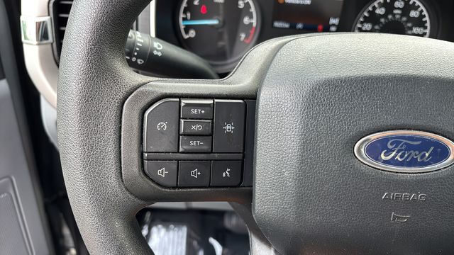 Used 2023 Silver Ford XLT image 22