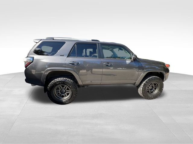 2022 Toyota 4Runner SR5 Premium 11