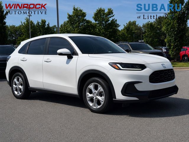 White 2023 Honda HR-V LX FWD SUV / Crossover Front-Wheel Drive Continuously Variable Transmission