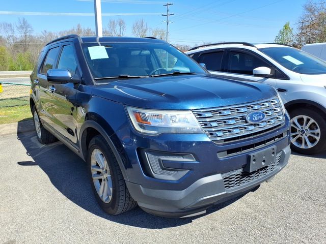 2017 Ford Explorer Base