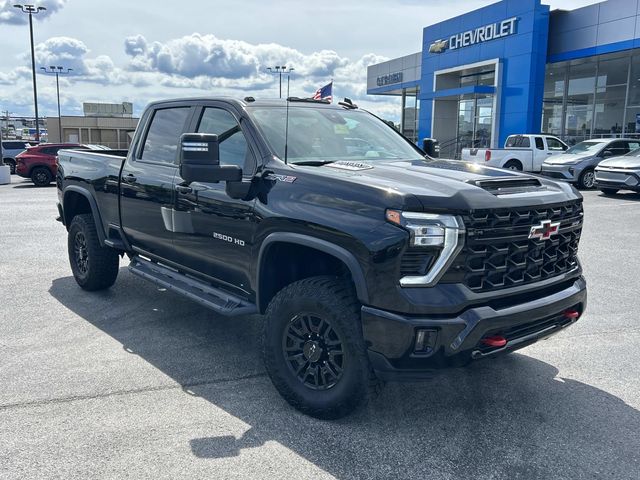 2024 Chevrolet Silverado 2500HD ZR2 Crew Cab 4WD