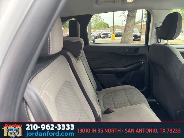 Used Car 2022 Ford Escape  Se For Sale Under $20,000 In San Antonio, Texas