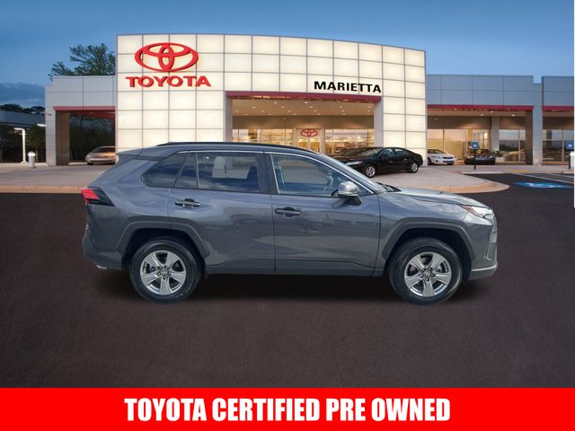 2024 Toyota RAV4 XLE 2