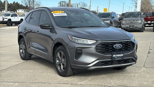 2024 Ford Escape ST-Line FWD