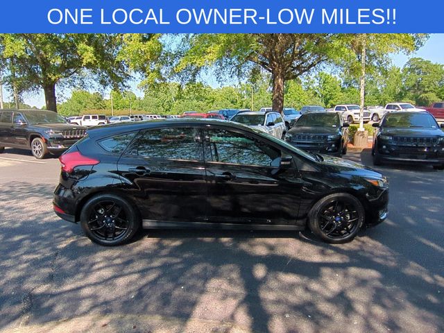 Used 2016 Black Ford SE image 6