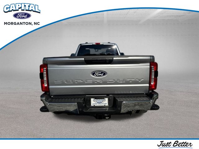 New 2027 Silver Ford XLT image 6
