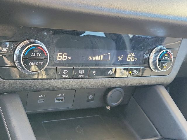 2024 Mitsubishi Outlander SE - Photo 33