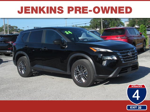 Super Black 2024 Nissan Rogue SUV / Crossover All-Wheel Drive Continuously Variable Transmission