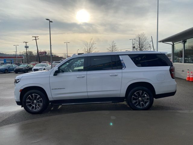 2021 Chevrolet Suburban LS photo