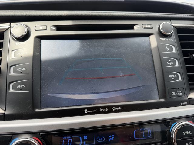 2019 Toyota Highlander XLE Silver at Toyota of Victoria