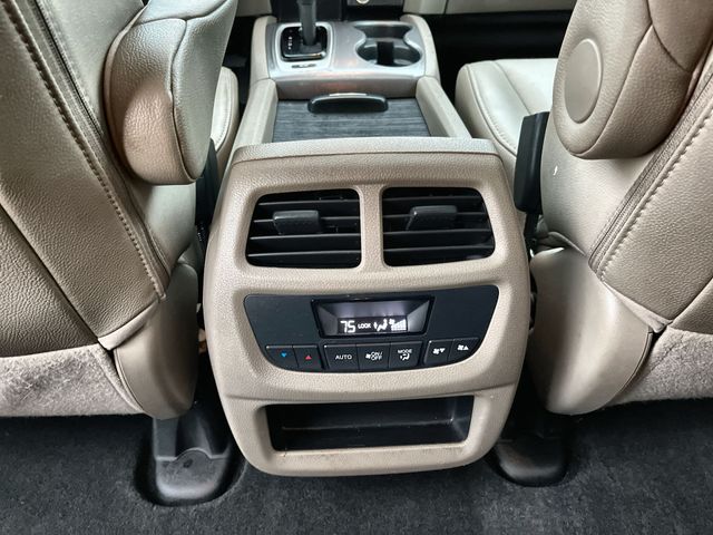 Used 2018  Honda EX-L image 24