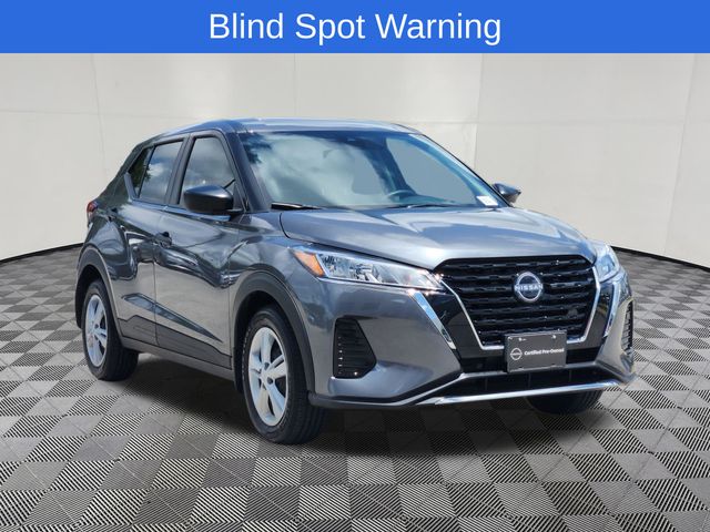 Used 2025 Nissan Kicks Play SUV
