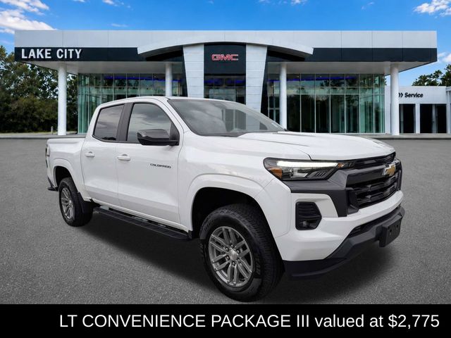 Summit White 2024 Chevrolet Colorado Pickup Truck Four-Wheel Drive 8-Speed Automatic