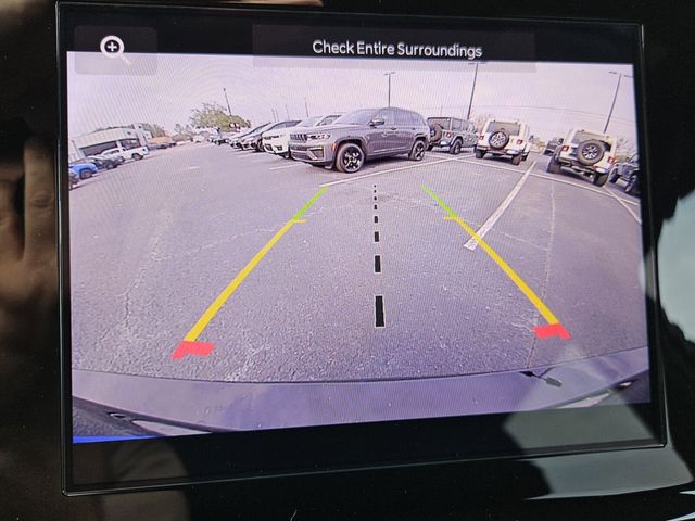 2026 Jeep Grand Cherokee L Laredo 4x4