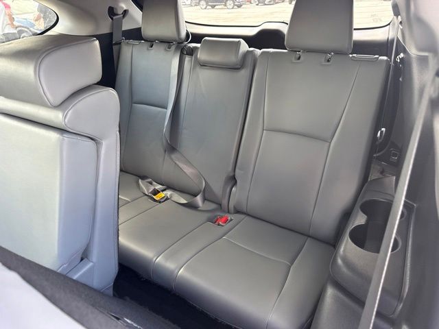 2023 Toyota Highlander - $30,988