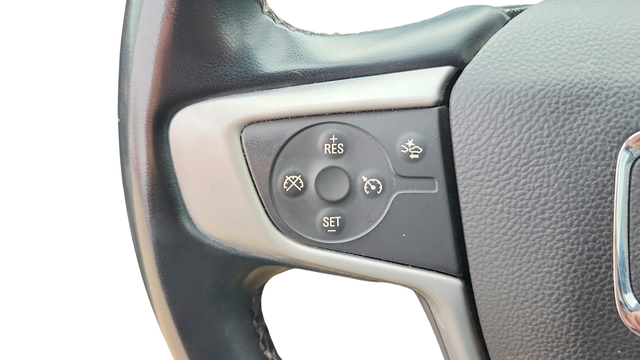 2023 GMC Acadia SLT - Photo 26