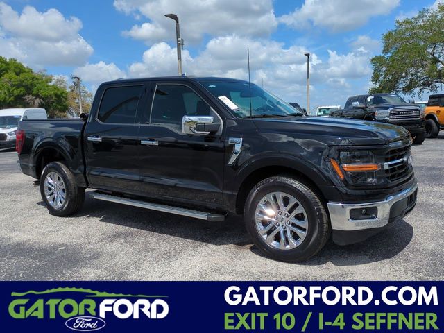 Agate Black Metallic 2024 Ford F-150 XLT SuperCrew RWD Pickup Truck 4X2 Automatic