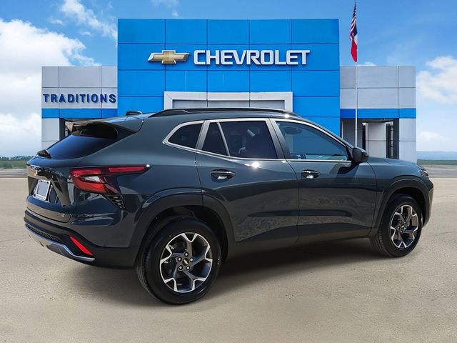 2026 Chevrolet Trax LT - 8