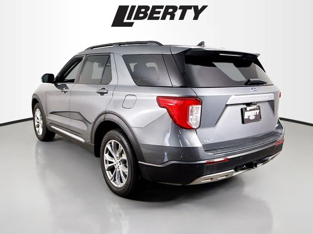 2023 Ford Explorer XLT photo